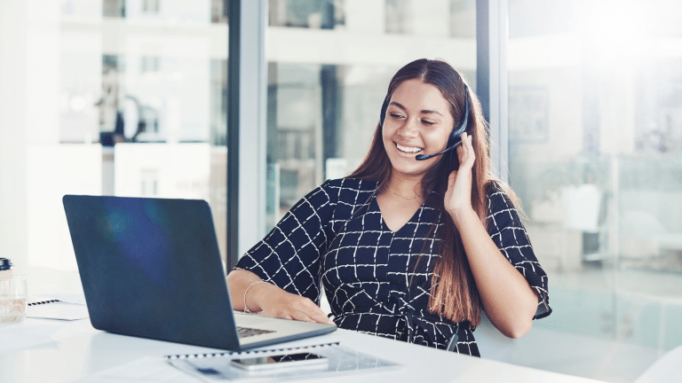 Friendly Virtual Receptionist handling a call for a law firm